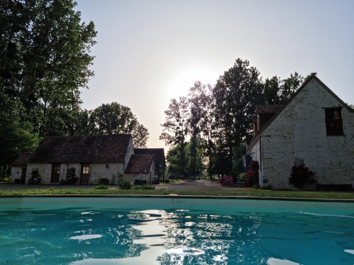 L'Aupinouse Chambre Double La Suze-sur-Sarthe Екстер'єр фото