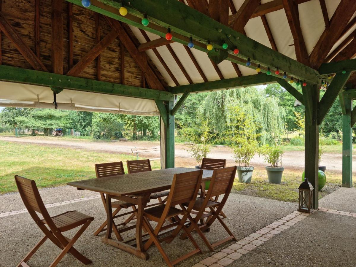 L'Aupinouse Chambre Double La Suze-sur-Sarthe Екстер'єр фото