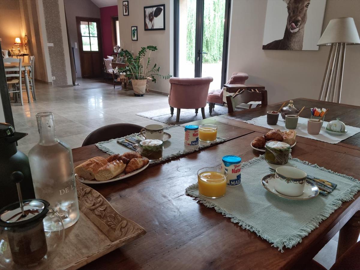 L'Aupinouse Chambre Double La Suze-sur-Sarthe Екстер'єр фото